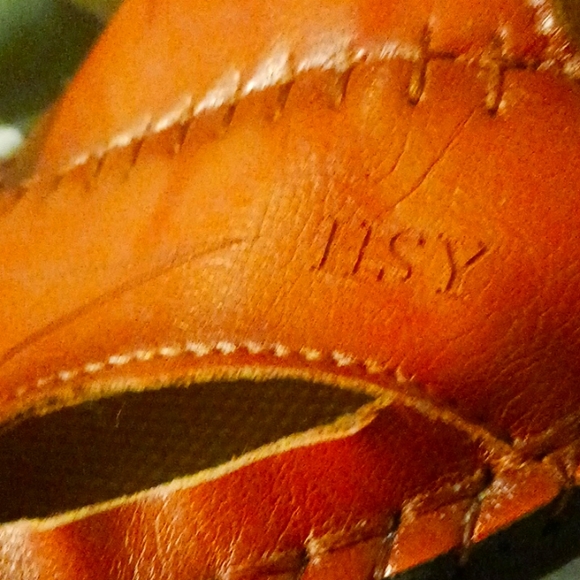 Fashion HSY. Men's sandals handcrafted size 11 orange in color - Picture 8 of 9